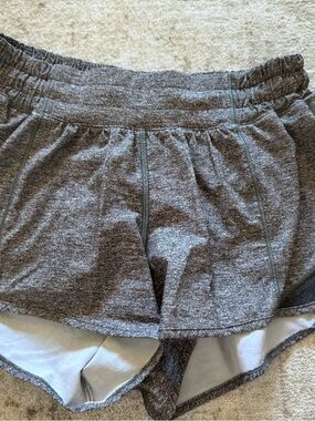 Lululemon Running Shorts Size 4 – Grey
